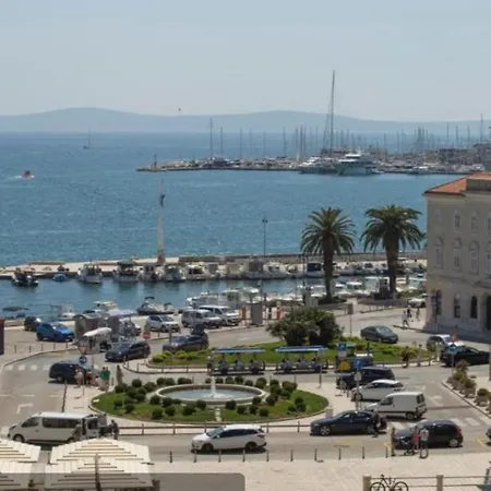 Place For * Split