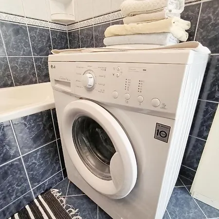 Place For Apartment Split